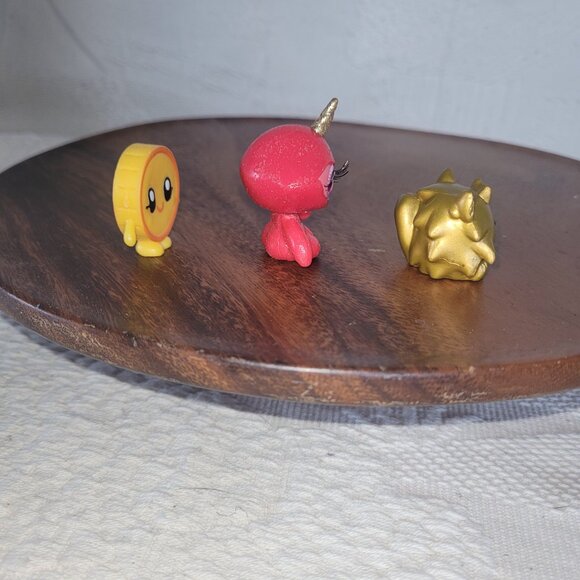 Moshi Monsters Gold Purdy & a Poopsie Cutie Tooties Crabby - Picture 4 of 11